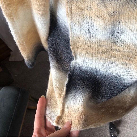 Elan Ombré open front cardigan with hoodie tan and charcoal stripe size L - Picture 7 of 8